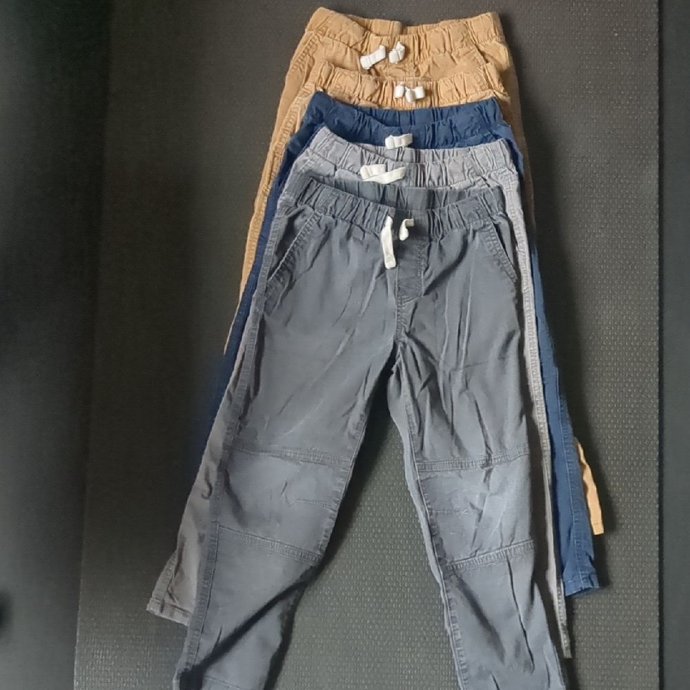 Cat & Jack set of 5 size 7 pants.